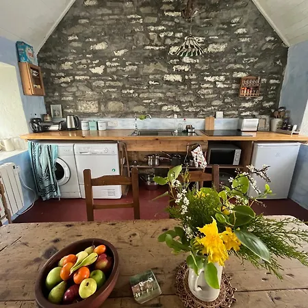 -going Back In Time- 200 Year Old * Creegh